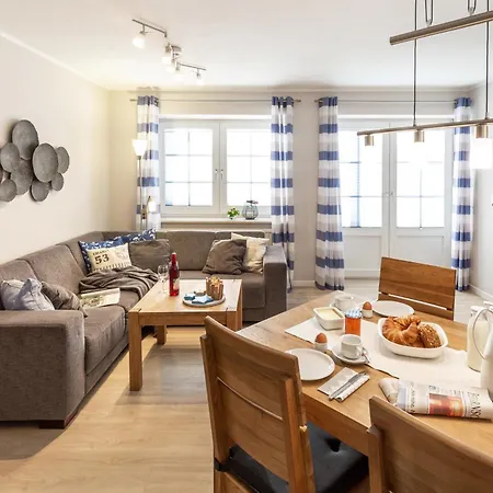 Marquardt Schwalbennest Apartment *